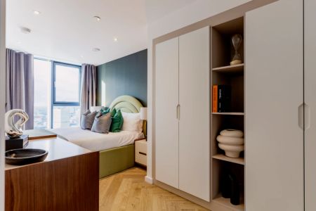 Two Bed (Type H) - Photo 2