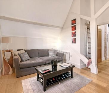 3 bedroom flat to rent - Photo 1