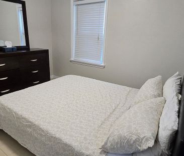 For Lease - 21 Franklin Avenue, Toronto, Ontario - Photo 1