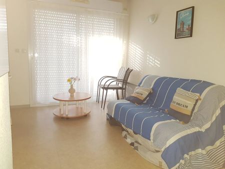 Location Appartement 2 pièces 30m² LA ROCHELLE 17000 - Photo 4