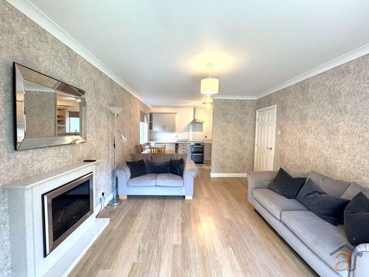 2 bedroom apartment to rent - Photo 1