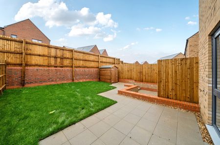 2 bedroom semi-detached house to rent - Photo 3