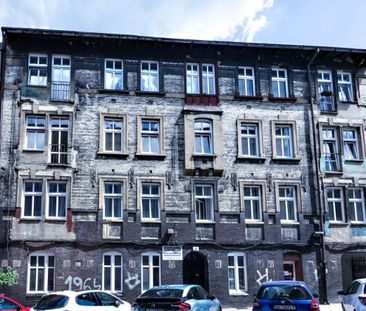 Przytulna kawalerka w centrum Katowic 24 m² - Photo 1