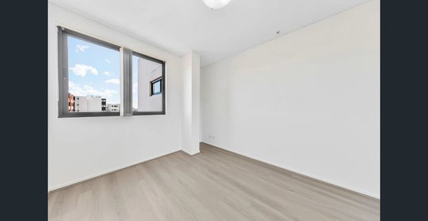 Modern 2-Bedroom Apartment in the Heart of Auburn - Photo 1