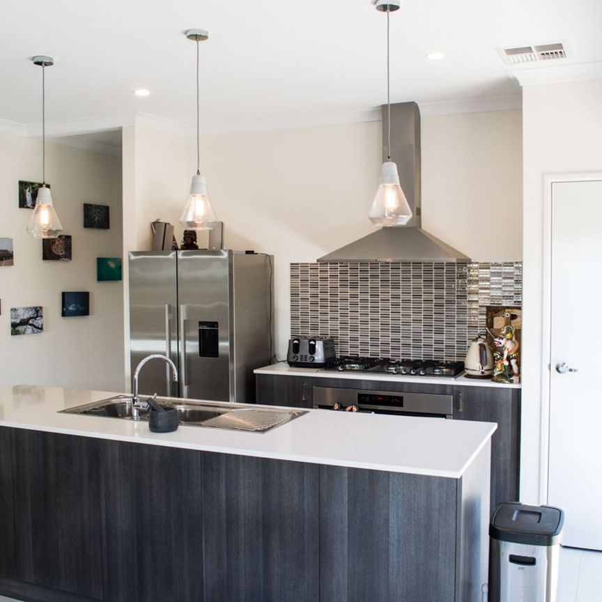 Stylish 3x2 Home with Spa & Entertainer's Patio in Alkimos - Photo 1