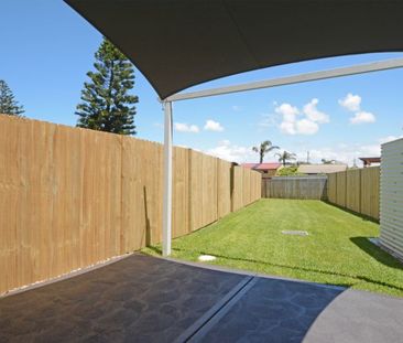 Sophisticated Designer Duplex - Photo 3