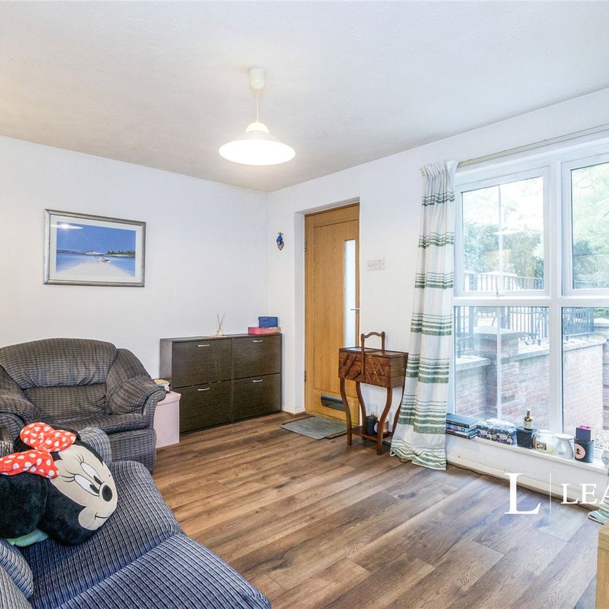 1 bedroom apartment to rent Windmill Rise, Kingston upon Thames, KT2 - Photo 1