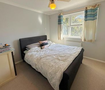 3 bedroom detached house to rent - Photo 4