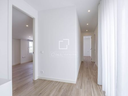 Excellent 4 Bedroom house / villa for rent in Godella / Rocafort, Valencia - Photo 4