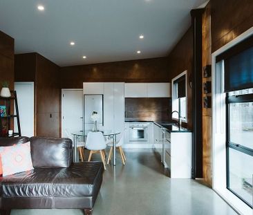 Fully furnished 1 bedroom incl power & internet - Photo 4