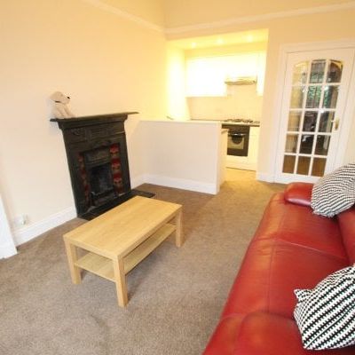 Thornwood Avenue, Thornwood - Photo 1