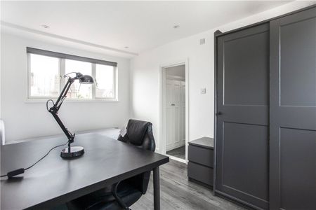 Elmside, Guildford, Surrey, GU2 7SH - Photo 2