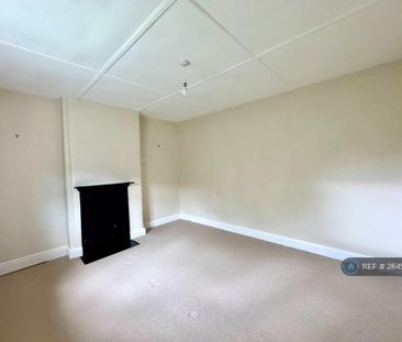 3 bedroom detached house to rent - Photo 5