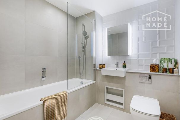 3 bedroom flat to rent - Photo 1