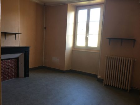 Location Appartement 2 pièces 41m² BELLAC 87300 - Photo 2