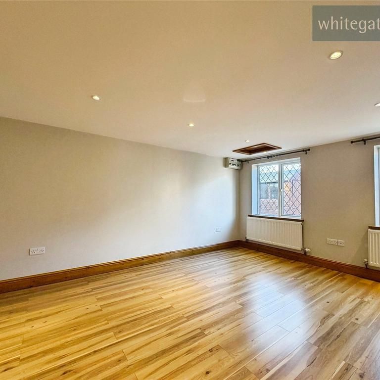 2 bedroom bungalow to rent - Photo 1