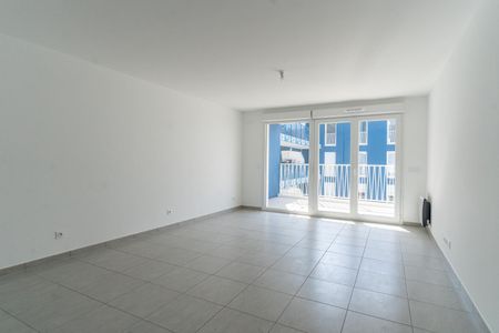 location Appartement T4 DE 88m² À MARSEILLE - Photo 4