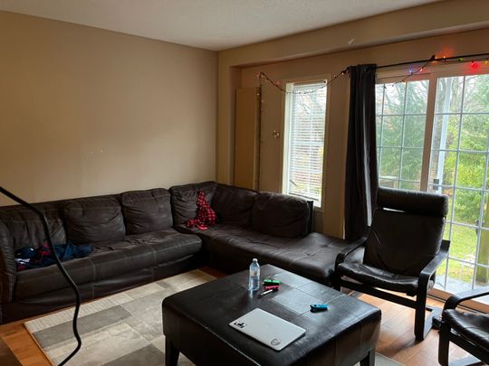 1155 Gordon St, Guelph - Photo 1