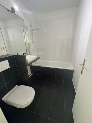 Location Appartement 1 pièce 25m² - Photo 2