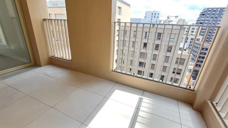 location Appartement T4 DE 72.6m² À BOBIGNY - Photo 4