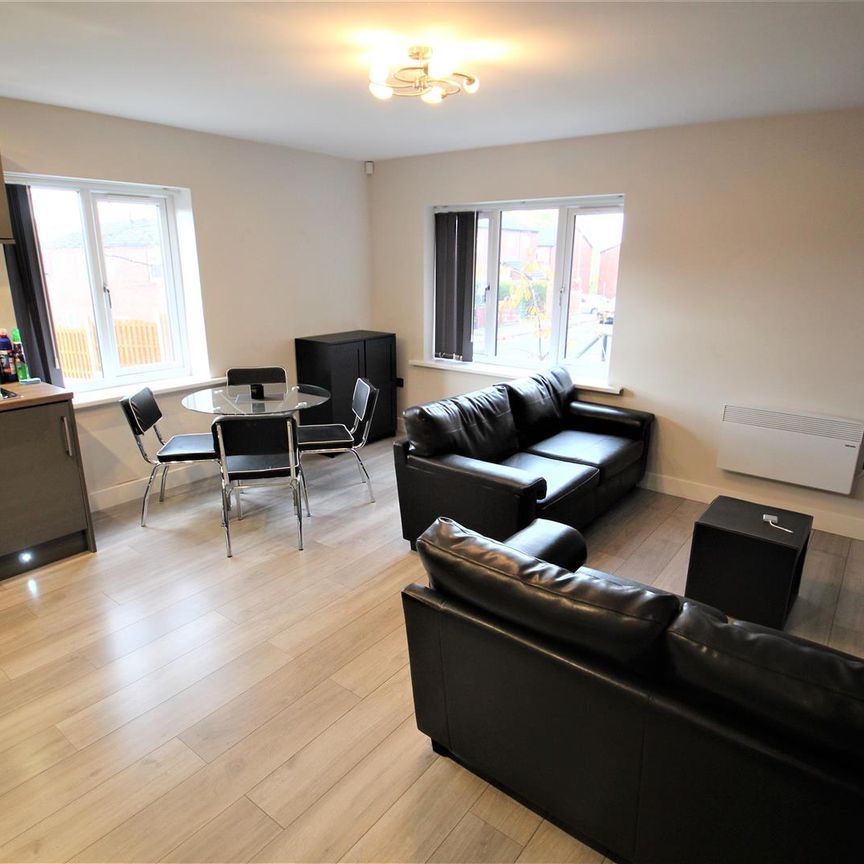 Hartisca Residence, Hartwell Road, Hyde Park, LS6 1RY, Leeds - Photo 1