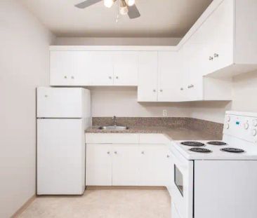Centerpoint | 10640 & 10650 108 street, Edmonton - Photo 1