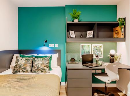 Premium Ensuite - Photo 2