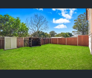 22 Parkes Crescent, Blackett, NSW 2770 - Photo 2