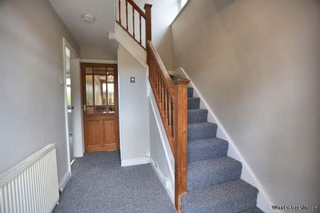 3 bedroom property to rent in Macclesfield - Photo 3