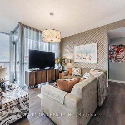 Bloor Street East, Ted Rogers Way Beautiful 1Bdrm +Den Open Concept - Photo 4