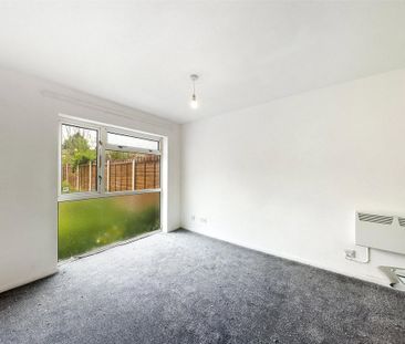 1 bedroom maisonette to rent - Photo 2