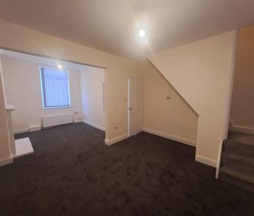 3 bedroom property to rent - Photo 1