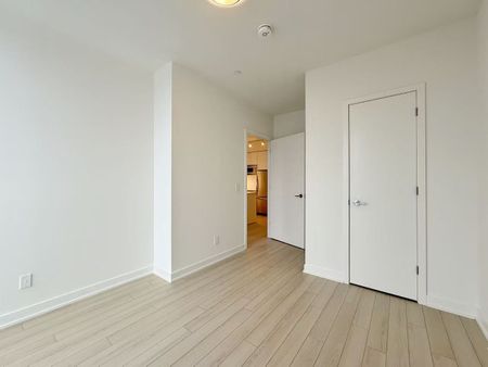 For Lease - 3079 Trafalgar Road Unit# 2010, Oakville, Ontario - Photo 3