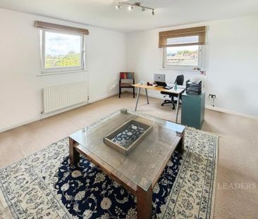 3 bedroom apartment to rent Psalter Lane, Sheffield, S11 - Photo 2