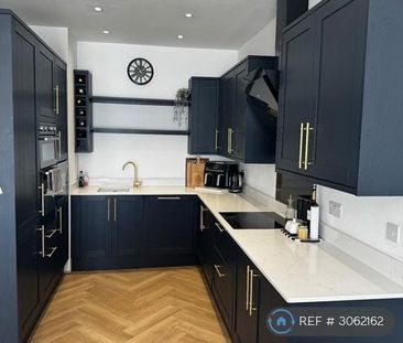 2 bedroom maisonette to rent - Photo 6