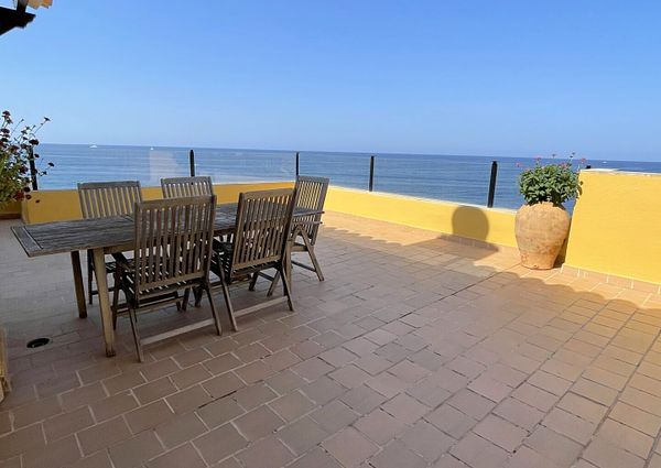 Penthouse with sea views in nova santa ponsa to rent