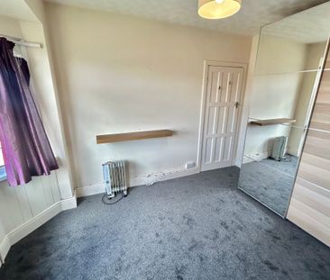 Durham Crescent - Photo 1