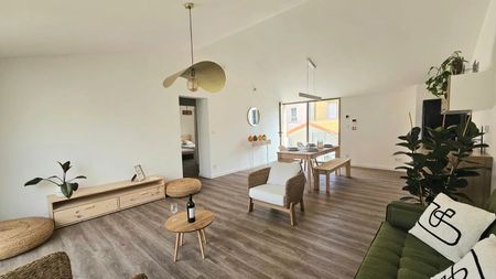 Location Appartement 3 pièces 70m² NARBONNE 11100 - Photo 2