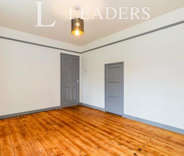 2 bedroom maisonette to rent Cranleigh - Photo 1