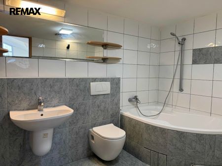 Pronájem bytu 1+kk v osobním vlastnictví 46 m², Praha 5 - Smíchov - Photo 4