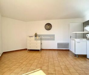 Location Appartement 1 pièces 36 m2 à Saint-Aygulf - Photo 4