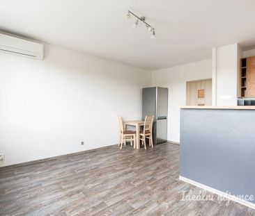Pronájem bytu 2+kk 44 m2 - Fotografie 5