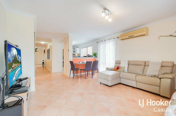 Large Family Home - Photo 1