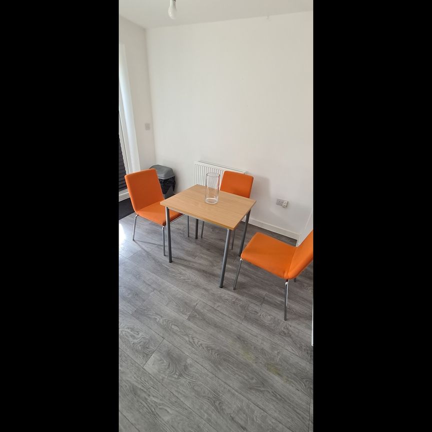 Room in a Shared House, Deep Pit Road, BS5 - Photo 1