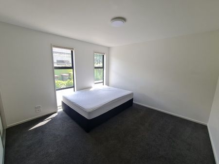 Riccarton – Six bedrooms two bathrooms STUDENT PROPERTY available - Photo 3