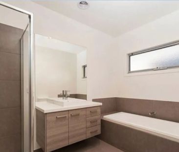 Contemporary Living in the Heart of Brooklyn - Photo 6