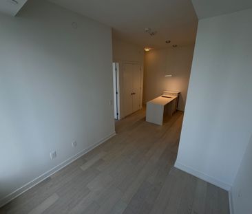 For Lease - 11 Yorkville Avenue Unit# 4406, Toronto, Ontario - Photo 3