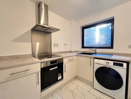 Moormede Crescent, Staines - 2 bedrooms Property for lettings - Seymours - Photo 5