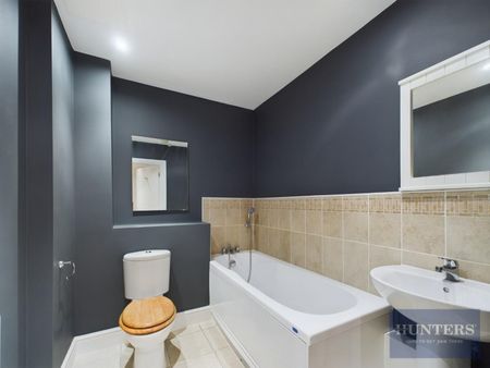 2 bedroom Flat To Let - Photo 5