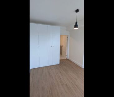 2 Bed Flat, Harpenden Road, SE27 - Photo 1